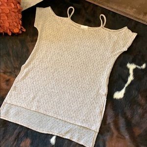 Full Tilt cold shoulder summer tunic Large